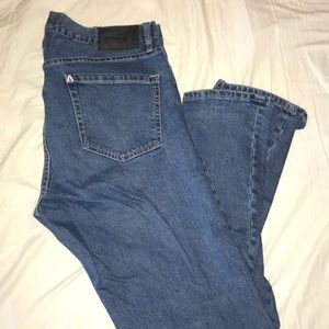 NEW CONDITION MENS RVCA JEANS